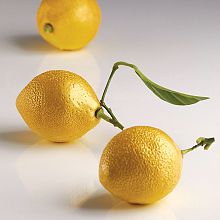 slaščice v obliki popolne limone