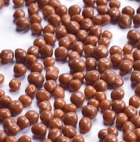 mlečne čokožitarice kot dekoracija na sladicah