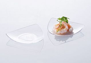 trikotni prozorni krožnički za fingerfood
