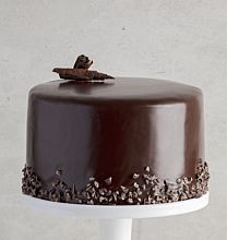 sacher suprem je novi temni cokoladni preliv za torte