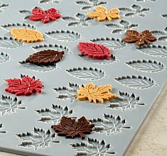 foliage - podloga za dekorativne jesenske liste