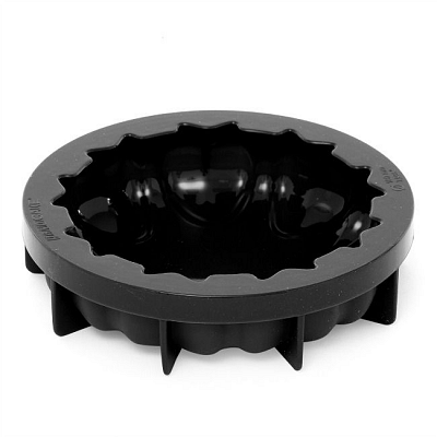 črni silikonski modelček za izdelavo slaščice v obliki rožice