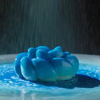 glaziranje z modrim sprejem