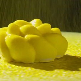 glaziranje z rumenim sprejem