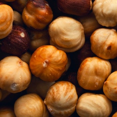 CELI PRAŽENI LEŠNIKI, 1kg M2026AY10LM