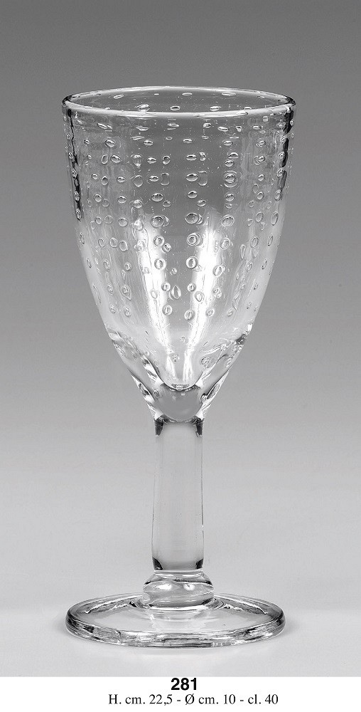 steklen kozarec z mehurčkastim izgledom