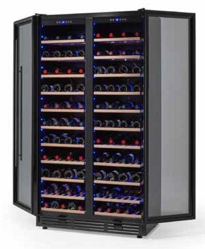 dvojna dvoconska vitrina za 250 buteljk