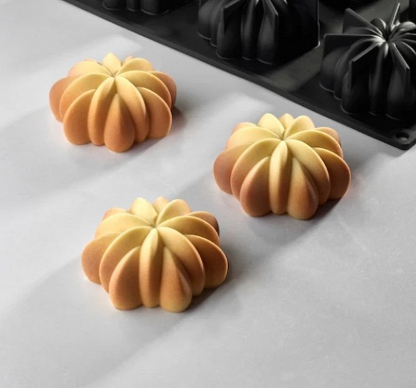 eclat sladica in model