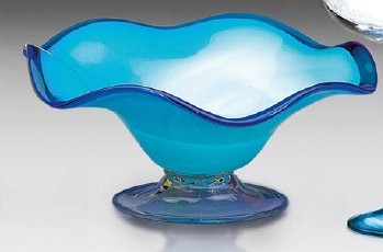modra steklena skleda za sladoled light blue
