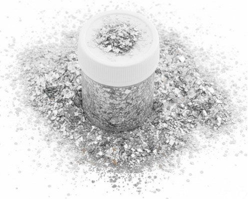 srebrne bleščice uporabite za dekoriranje sladic za posebne priložnosti